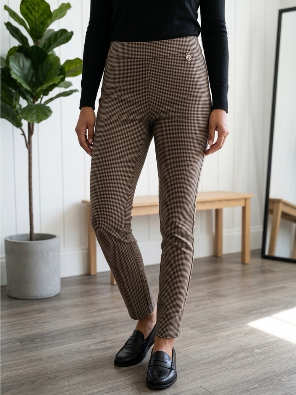 Tommy Hilfiger Brown Houndstooth Cropped Slim Ankle Pants